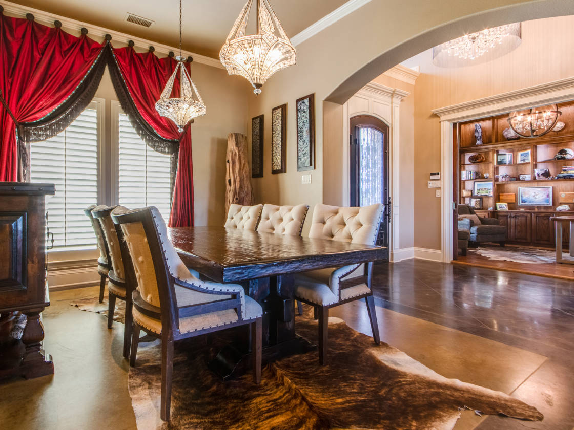 Luxury equestrian estate for sale with dressage arena and barn Heath