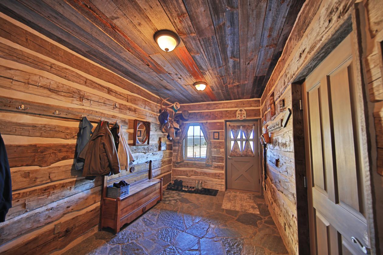 Log Home w/ Equine Facilities & Irrigated Hay Ground - photo 7