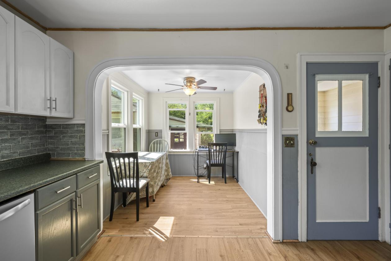 Updated Farmhouse Equestrian Estate - photo 7
