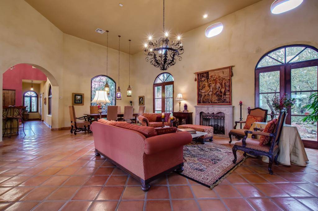 HORSES AND CITY AMENITIES San Antonio, Bexar County, Texas Horse