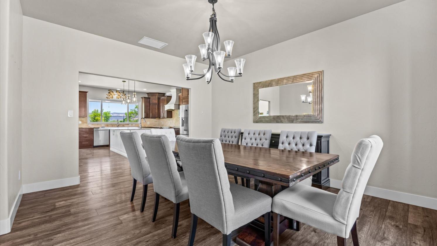 Experience luxury country living in this stunning - photo 9