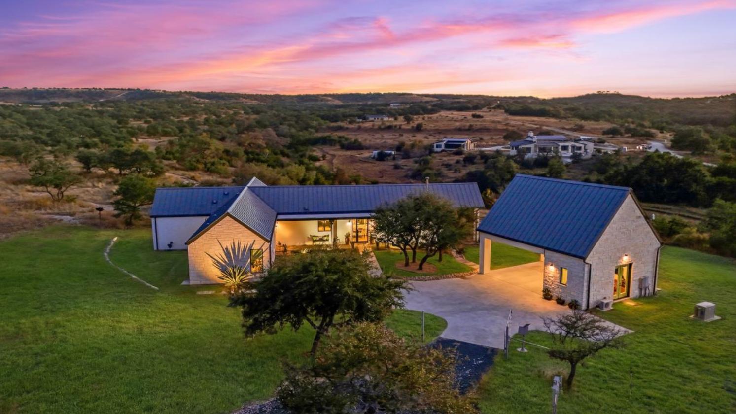 Luxury Home with Community Equestrian Center - photo 1