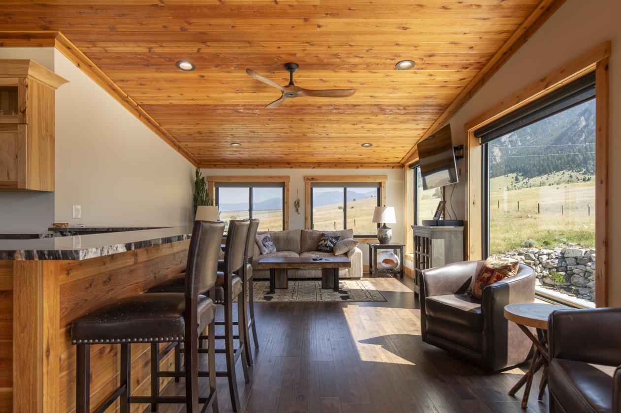 Yellowstone Corridor Luxury Horse Property - photo 23