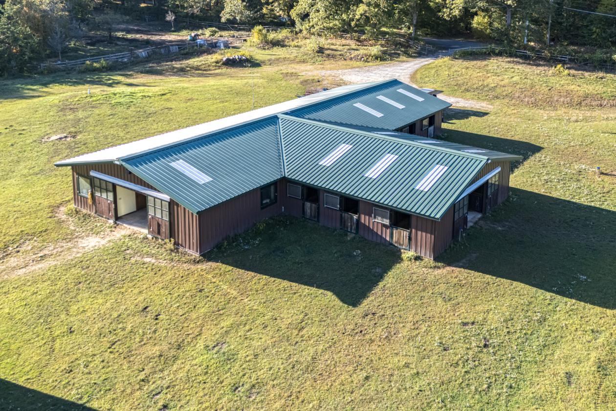 Equestrian Facility with 13-Stall Barn & Indoor Arena - photo 13