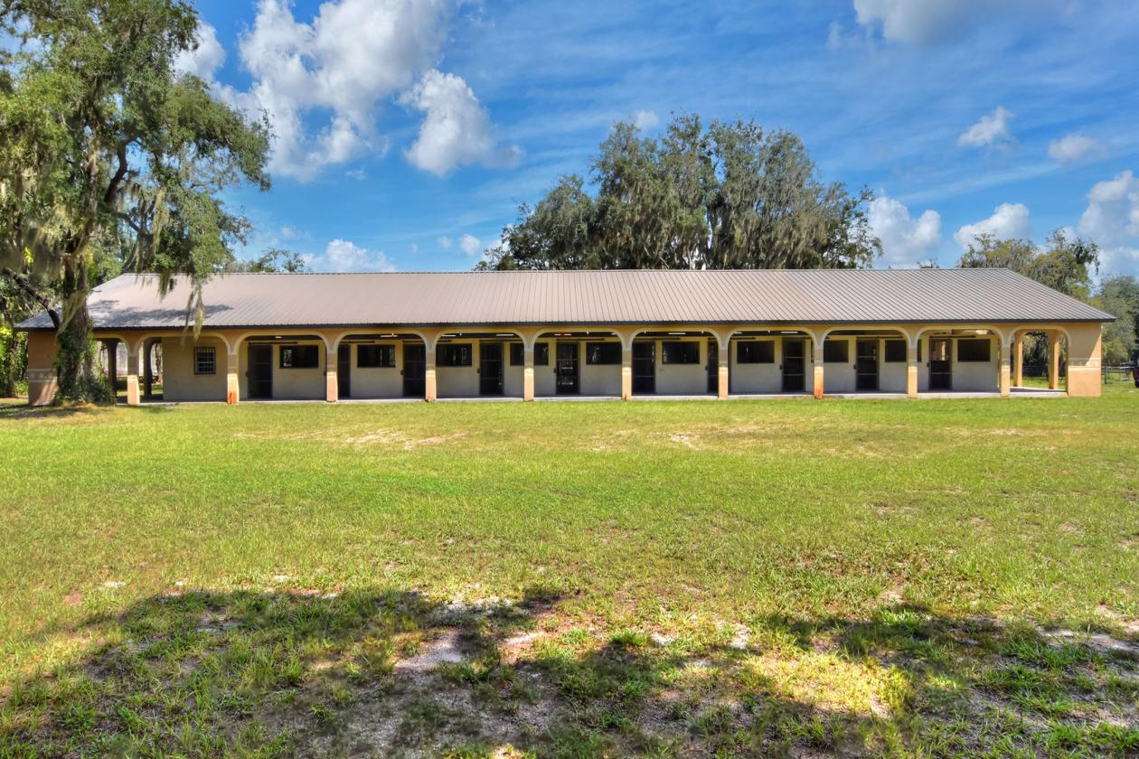 A Truly Private Horse-Lover’s Dream! - photo 4