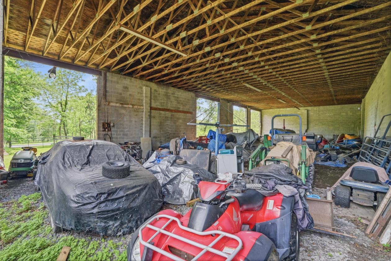 Exceptionally Priced 5 Acre Farm - photo 29