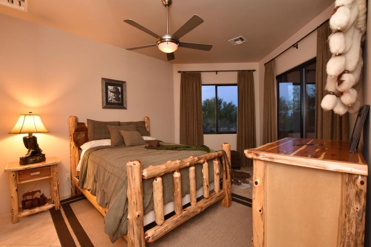LUXURY EQUESTRIAN ESTATE,  2.7 ACRES - photo 27