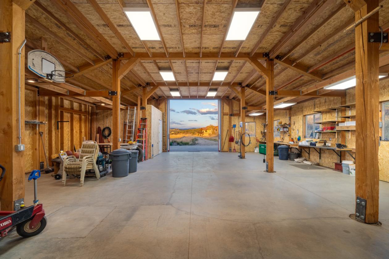 The Laurie Ann Ranch - photo 10