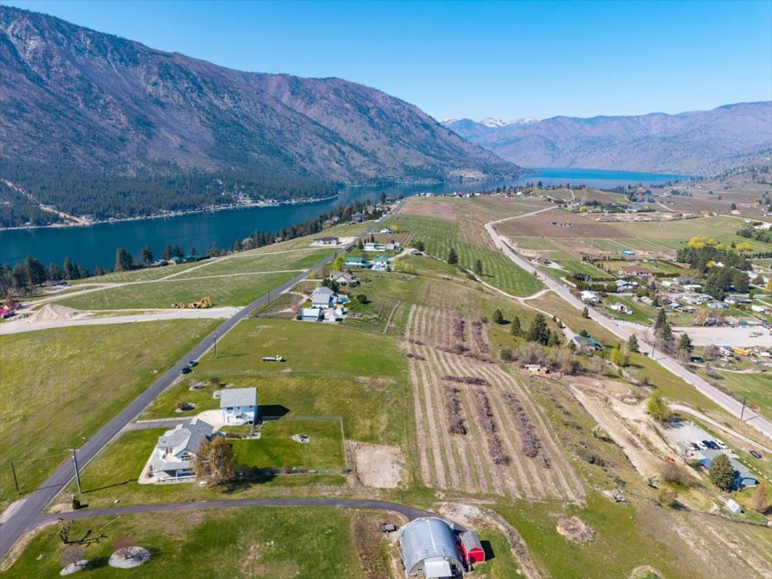 Lake Chelan Retreat - photo 26