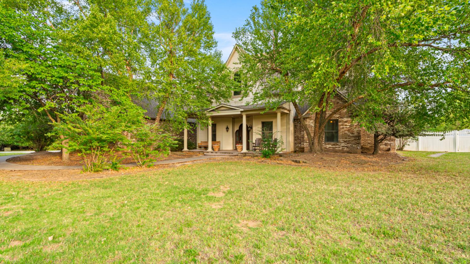 One Home + One Barndominium on 5 acres! - photo 6