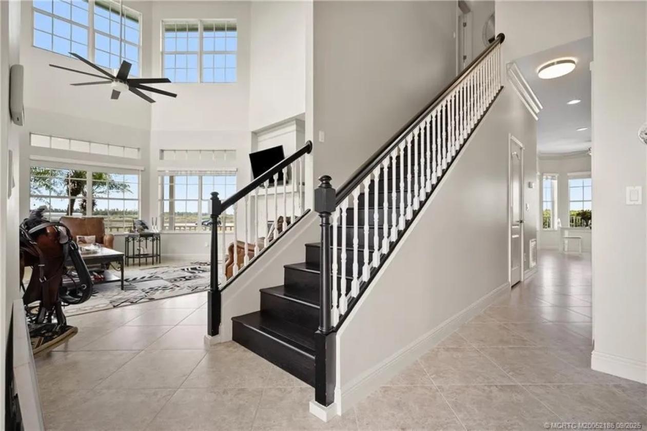 Income-Producing Equestrian Estate w/15-Stall Barn - photo 21