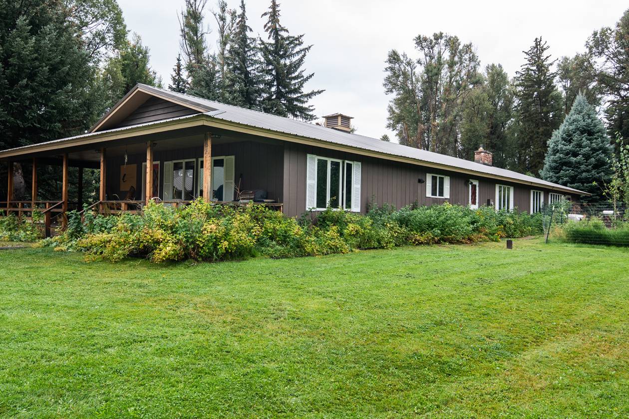 Horse Property for sale.