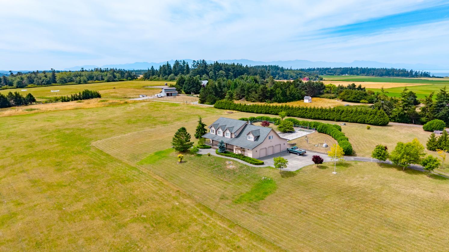 Exceptional Estate in Ebey's Landing Preserve - photo 21