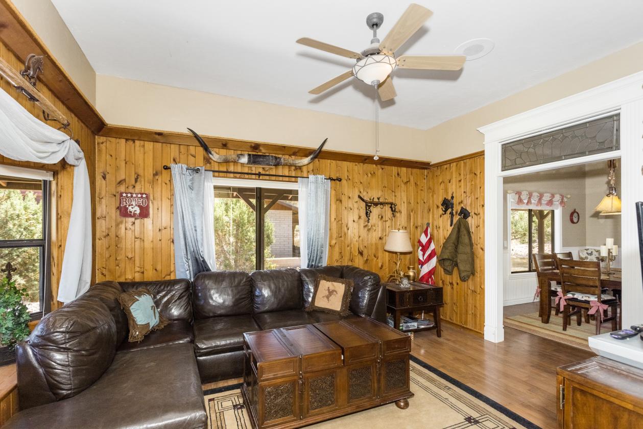 Gentlemans ranch Over 21 acres of Privacy - photo 10