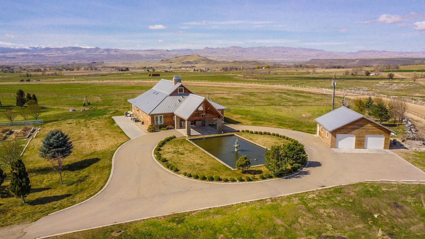 Equestrian Ranch Horse Training Facility farm/ranch/beautiful home
