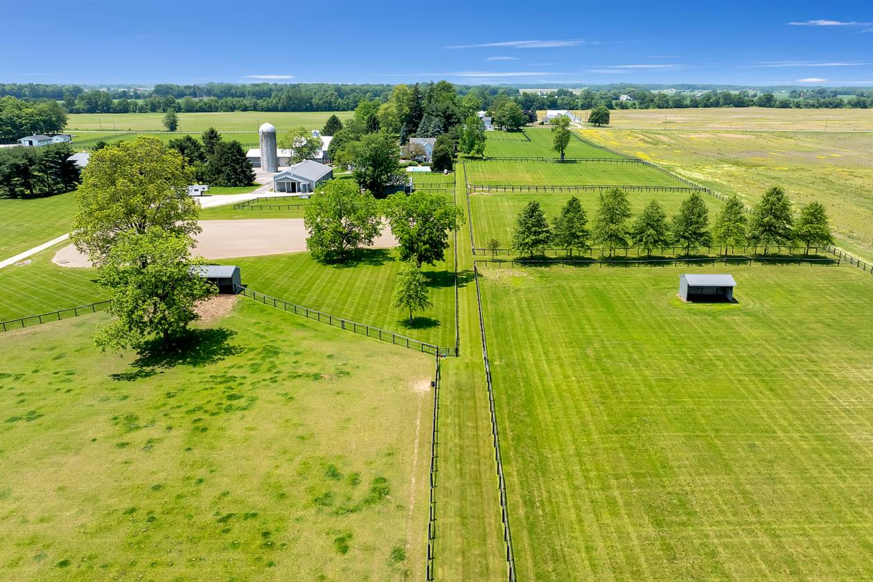 PANORAMIC COUNTRYSIDE VIEWS! - photo 19