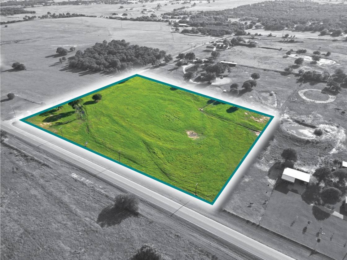 Horse Property for sale.