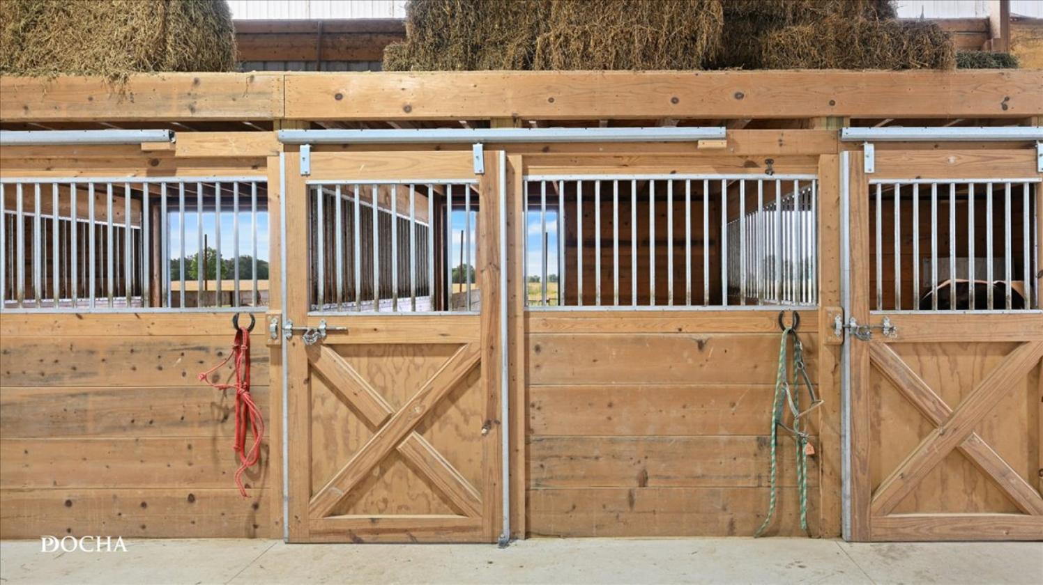 Renovated Farmhouse, Indoor Arena & More! - photo 25