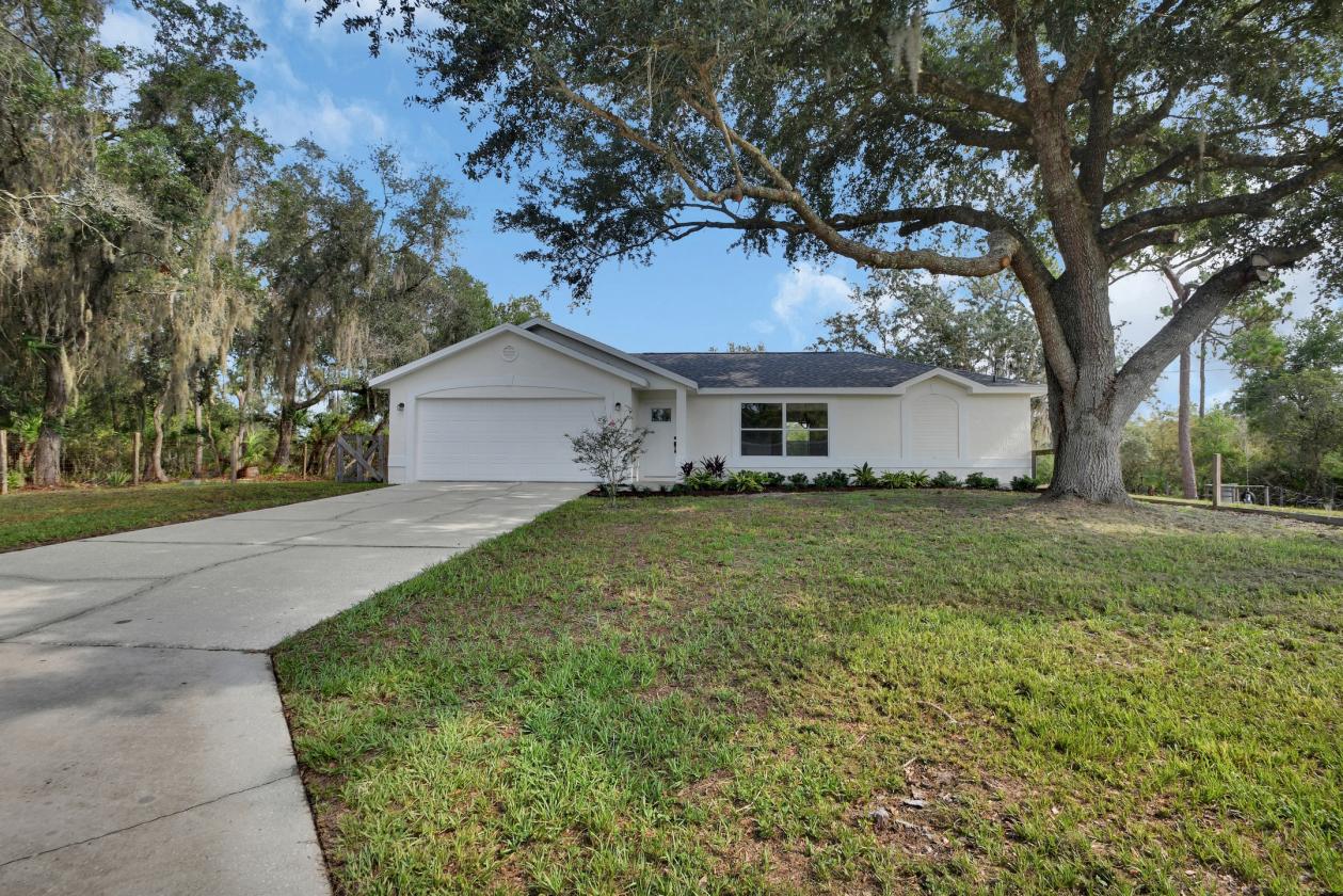Updated Home Zoned Agricultural - photo 23
