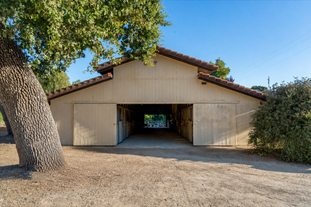 Rancho Cuerno Largo: a luxury equestrian estate - photo 15