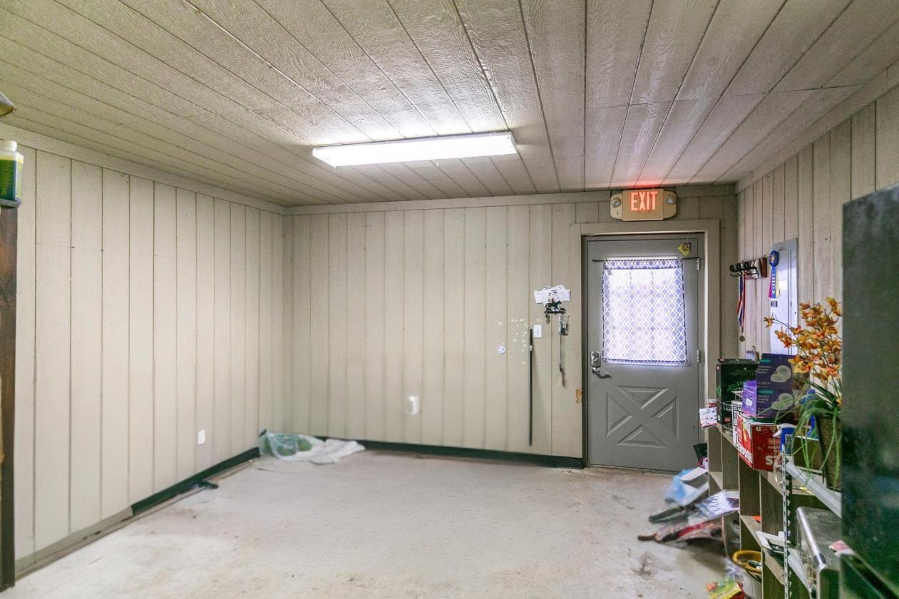 Professional Boarding/Training Facility - photo 18