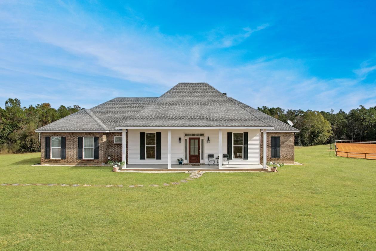 Equestrian Estate In The Hills | Carriere, Pearl River County ...