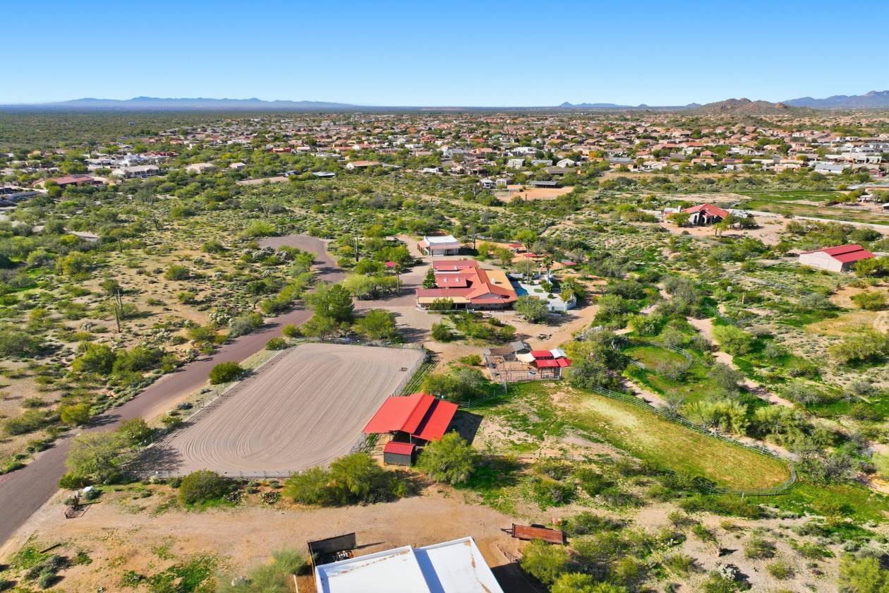 A True Gold Canyon Horse Ranch - photo 6