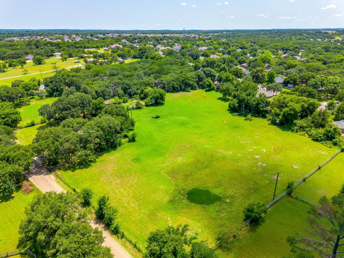 Horse Property for sale.