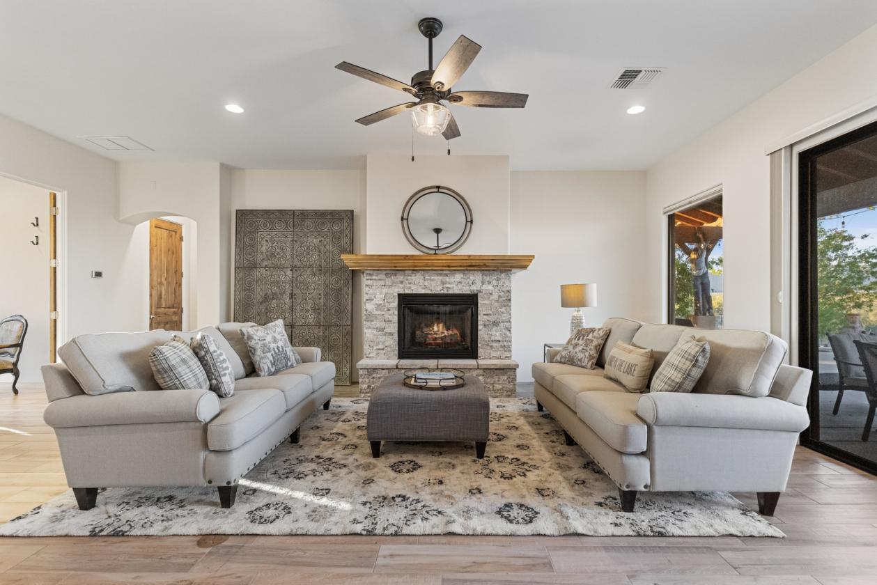 Secluded Luxury Equestrian Property: Turner Ranch - photo 11
