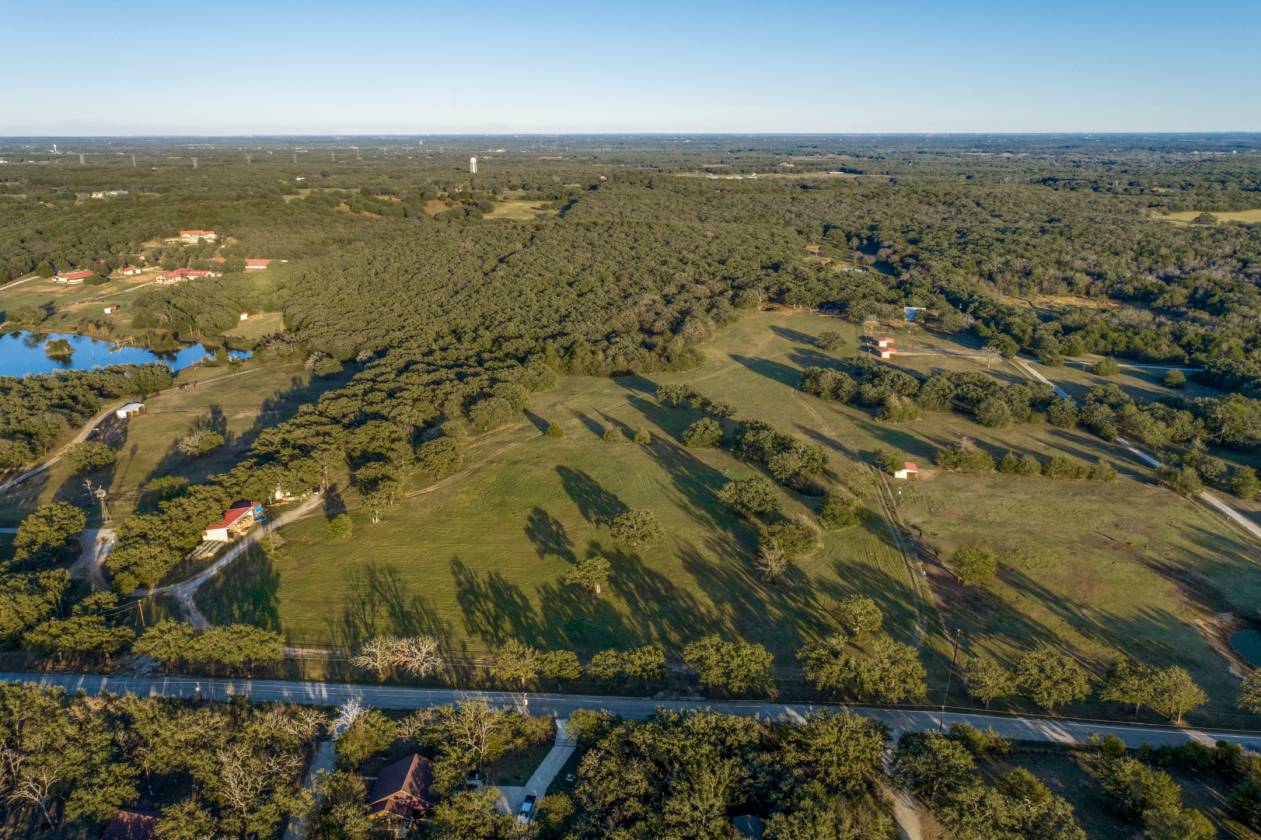 Horse Property for sale.