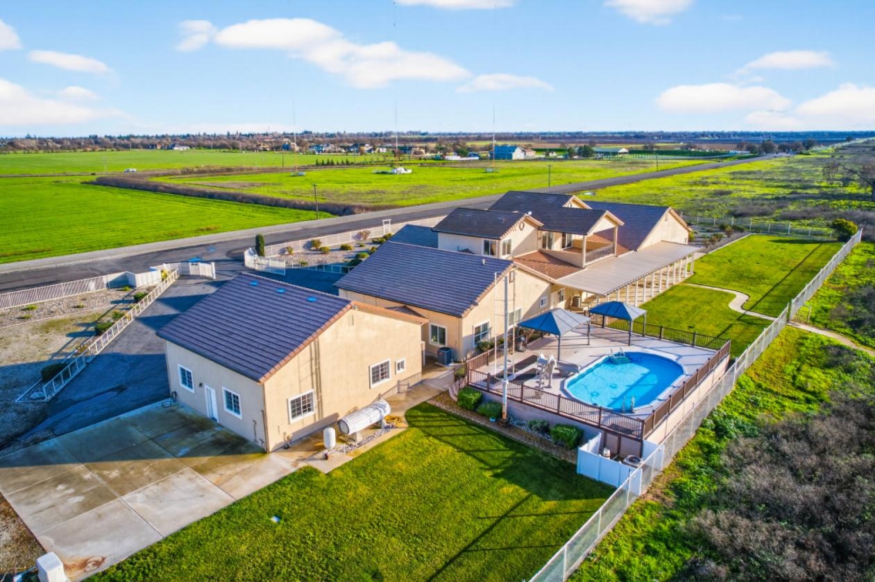 West Sacramento's Most Extraordinary Estate! - photo 6