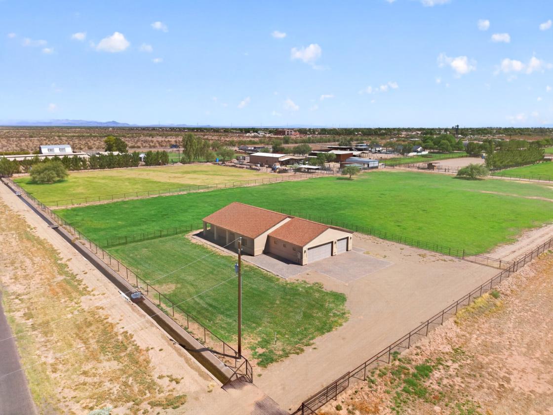 Newer Home and 3+ Acres of Irrigated Pasture - photo 5