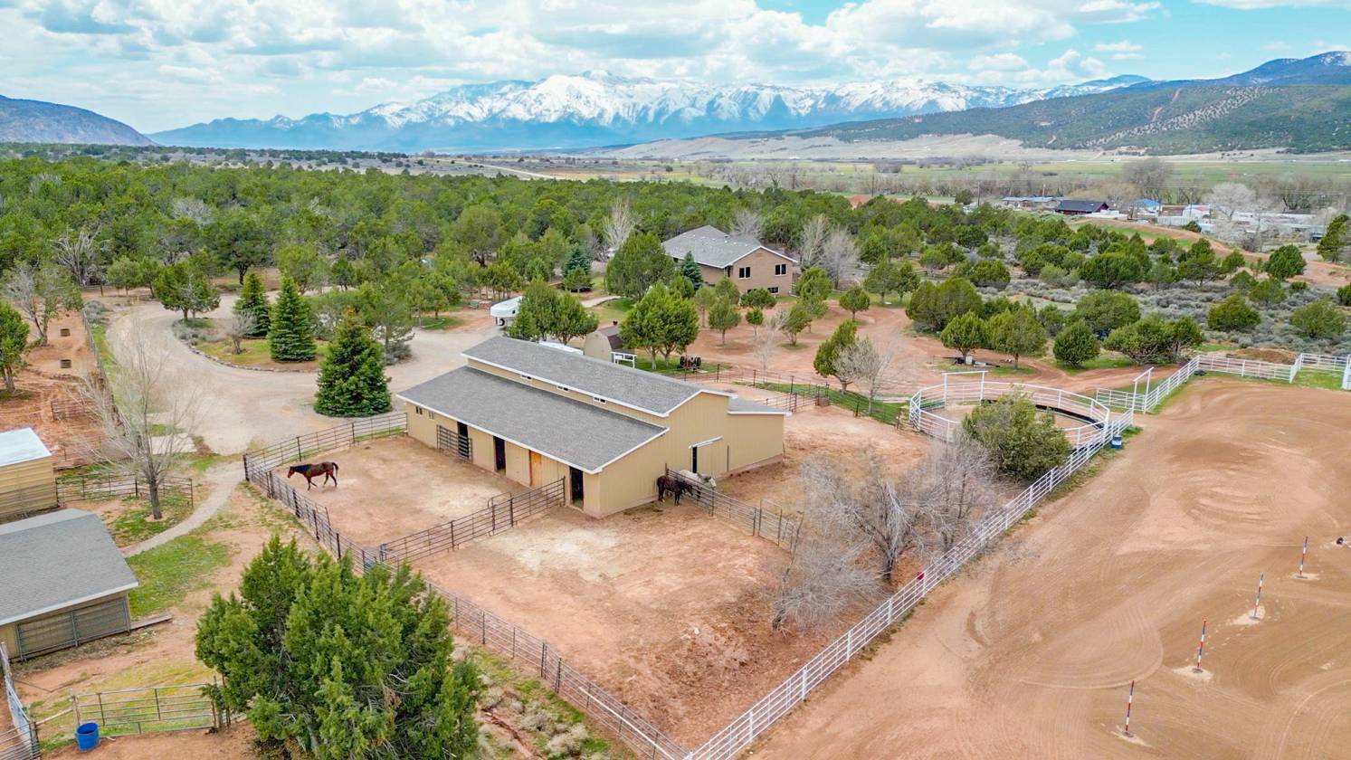Horse Property for sale.