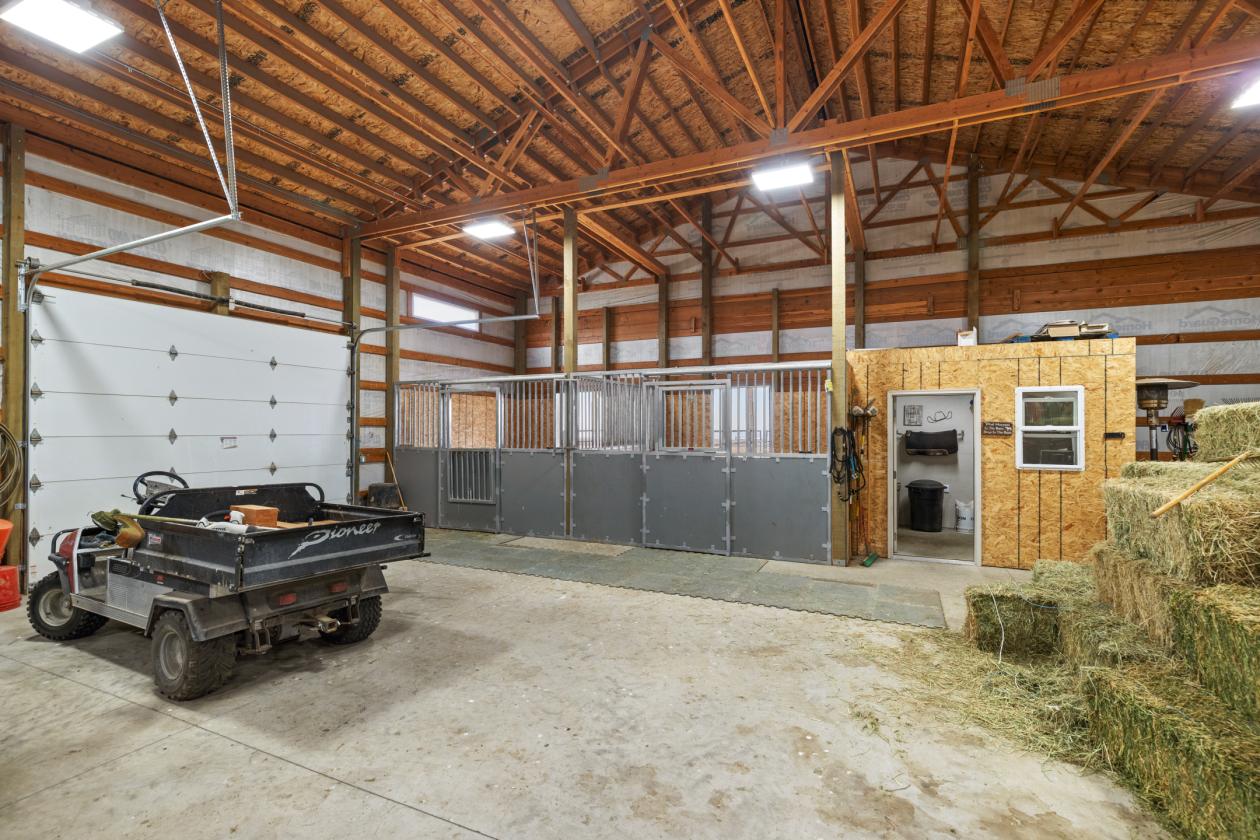 Horse property on 5 acres with 2021 home & barn/shop - photo 7