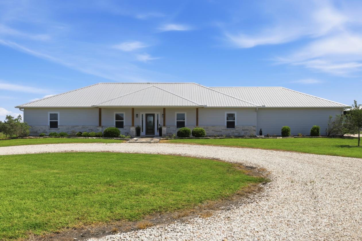 Private gated community complete with Ag-exemption - photo 3