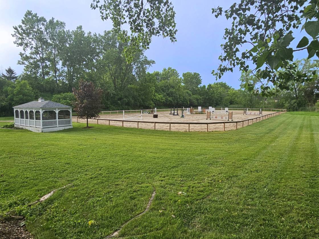 Exceptional 15-Acre Equestrian Facility! - photo 19