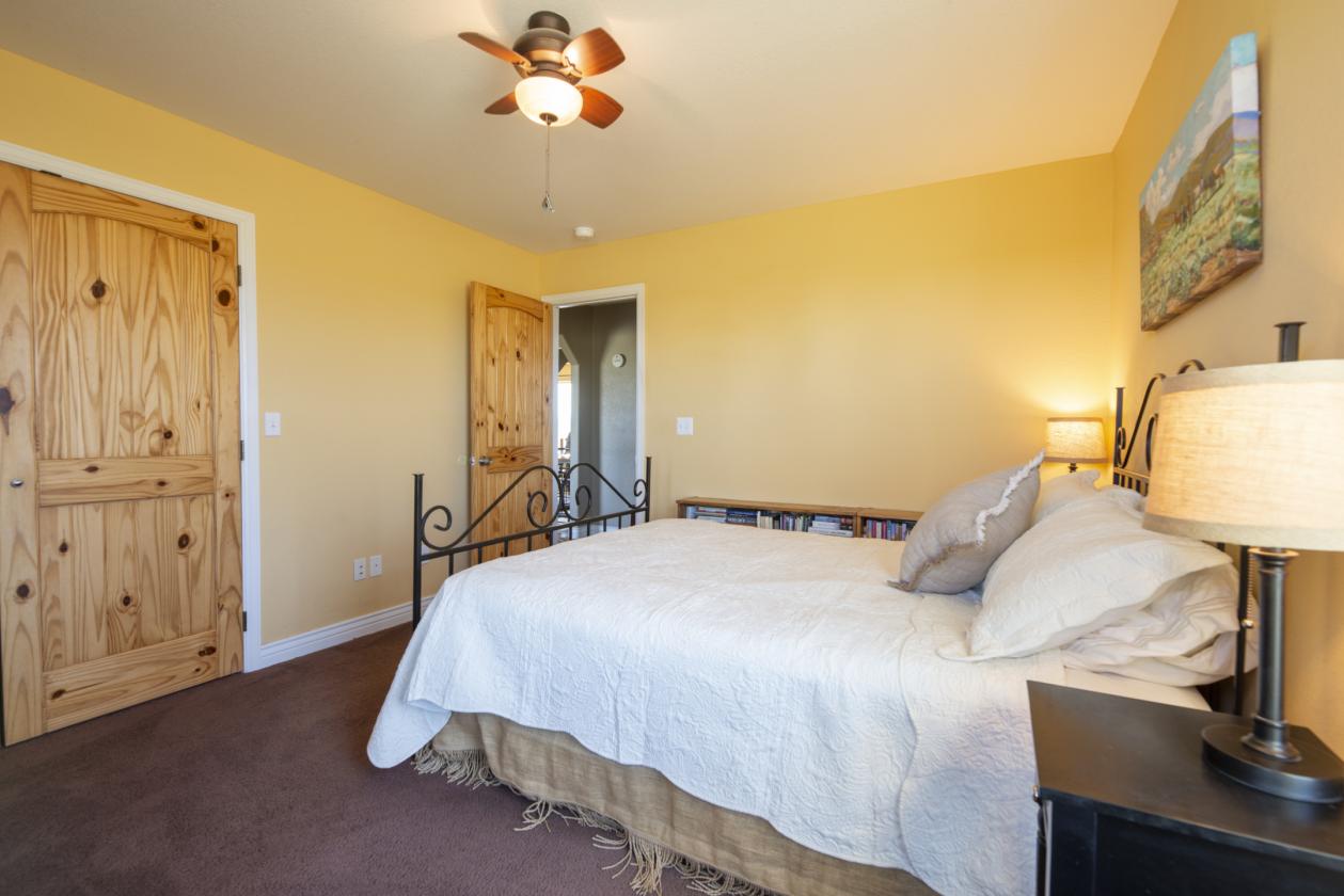 Exquisite Horse Property with Mountain Views - photo 12