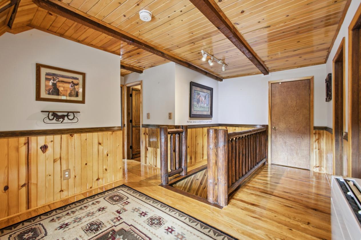 Welcome to Lost Creek Ranch - photo 12