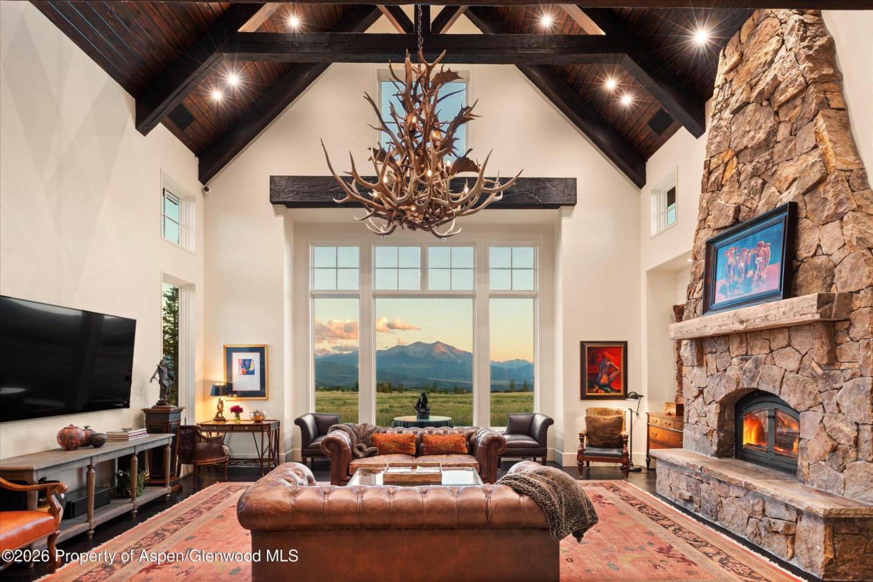 Four Peaks Lookout — Ranch at Coulter Creek - photo 4