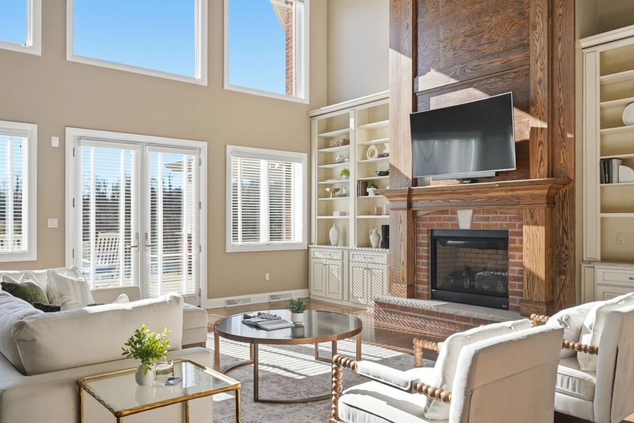 Private 31+ Acre Estate perfect for Horse Lovers - photo 22