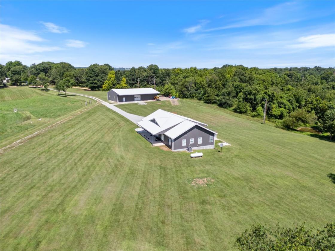 Amazing NW Arkansas Property - photo 6
