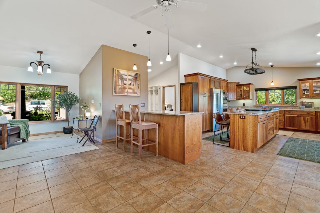 Extraordinary Opportunity to Own Why Knot Ranch - photo 6