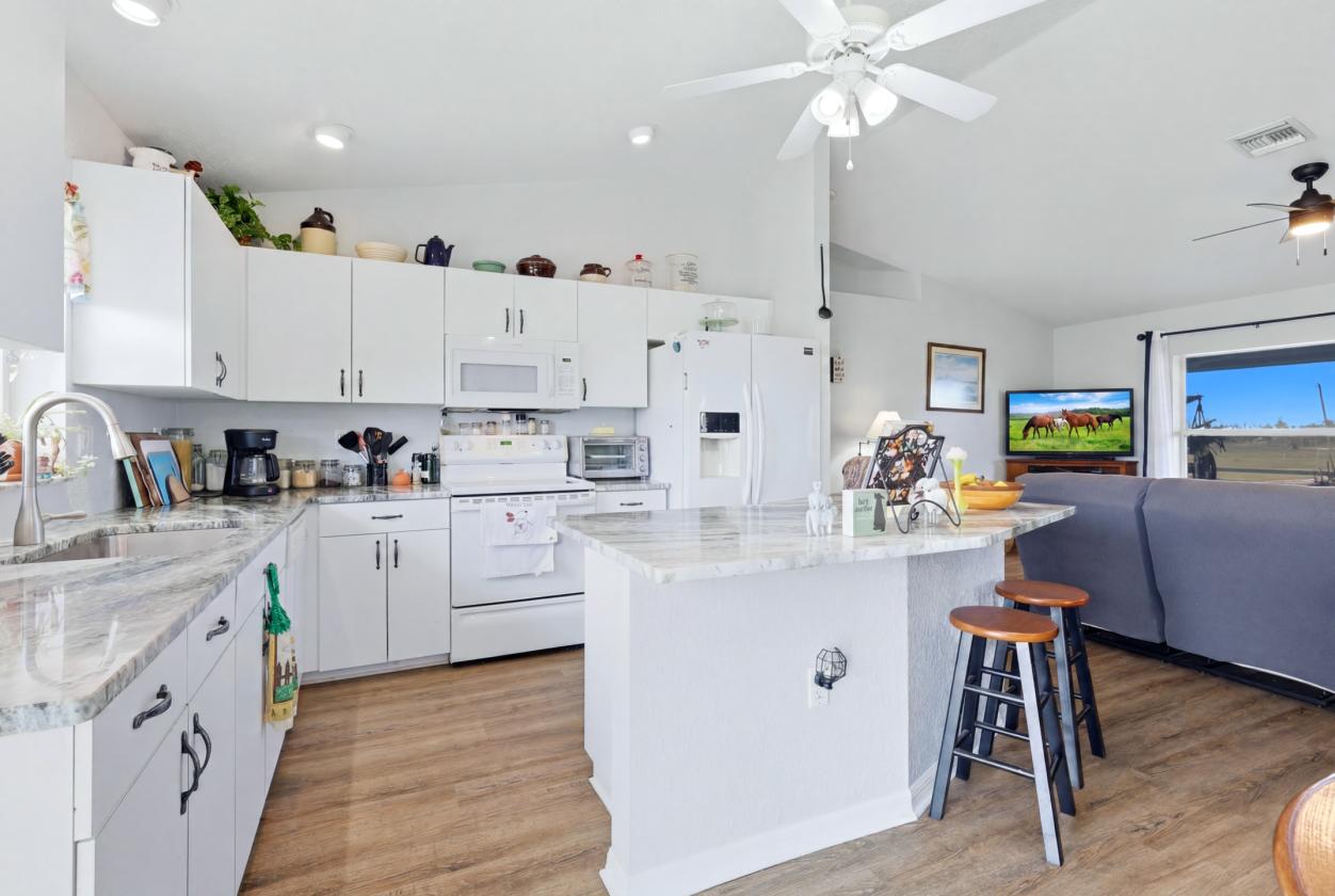 Horse Property with charm - photo 19
