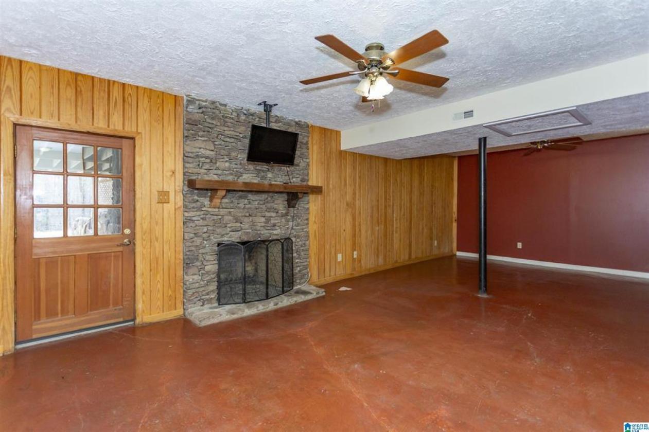 A Blend Of Rustic Charm and Functional Living - photo 23