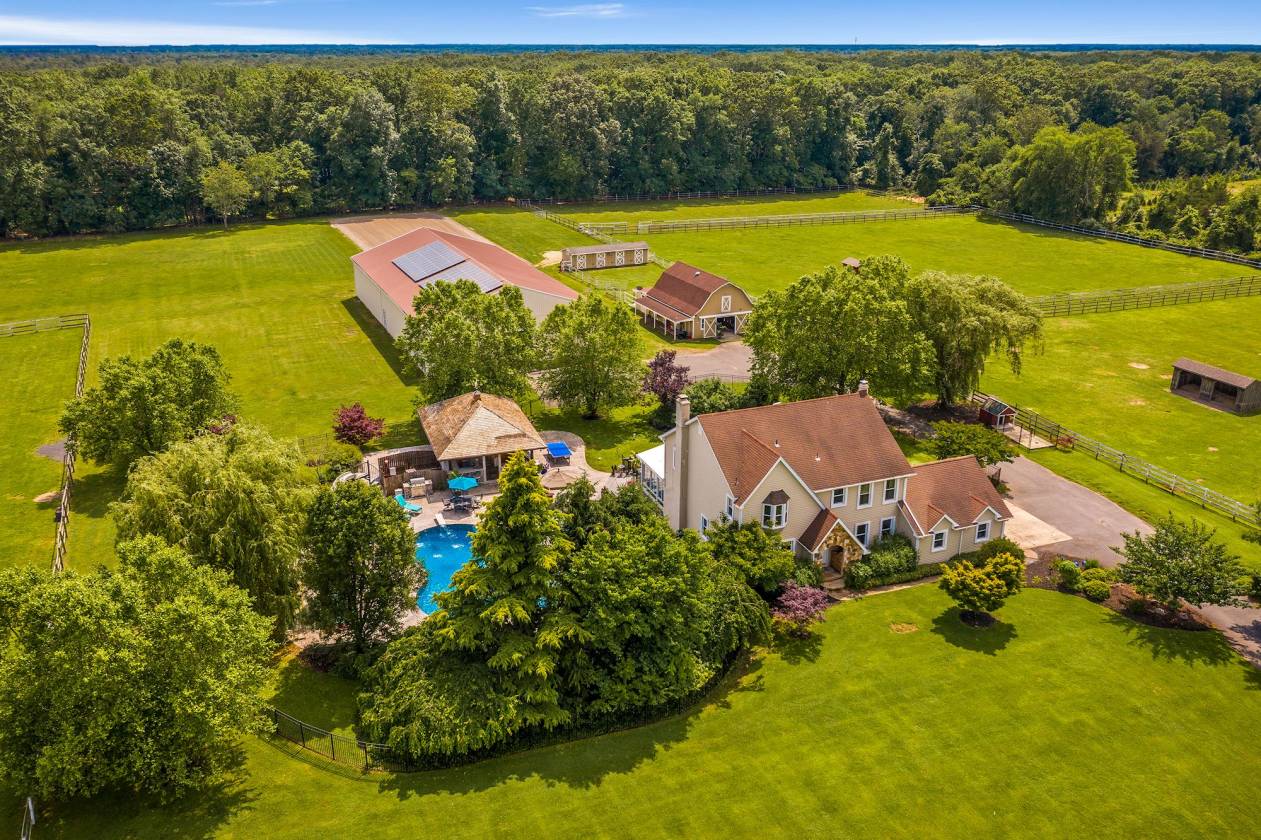 Horse Farms For Sale in Hammonton Atlantic County, Atlantic County NJ