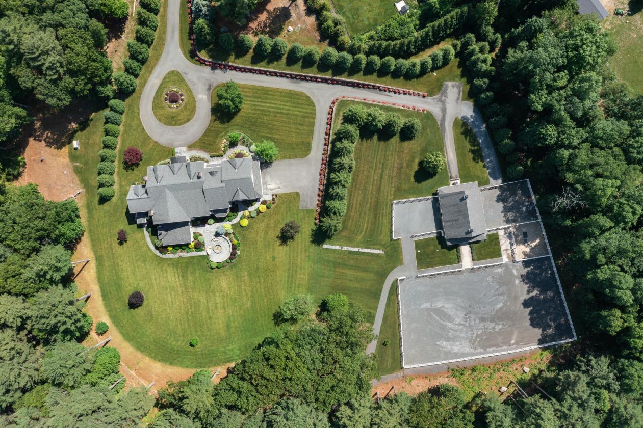 8-acre Luxury Equestrian Estate - photo 3
