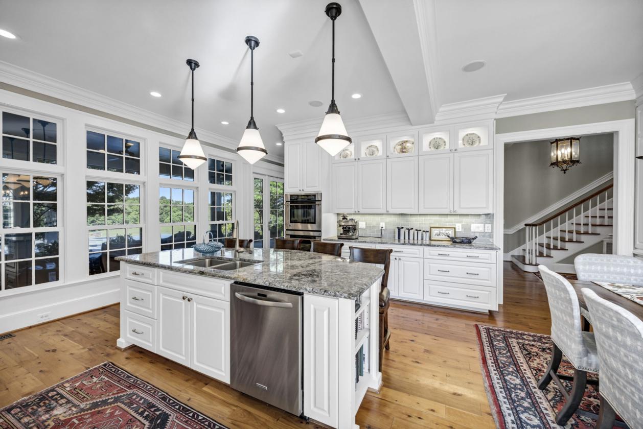 20+ acre estate with horse property potential - photo 8