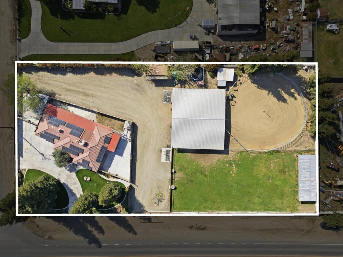 Turnkey 1-Acre Horse Setup w/ Mare Motel *County* - photo 4