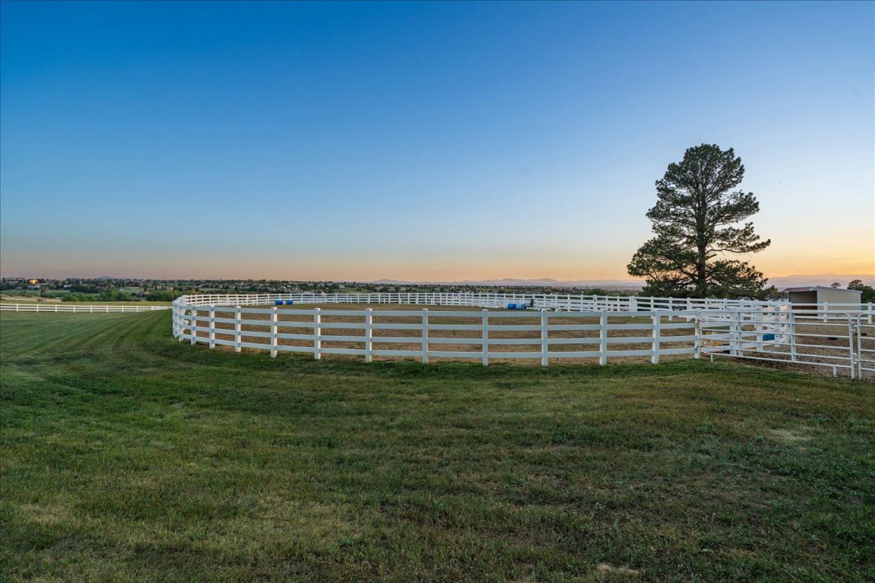 Exquisite 18 Acre Equestrian Estate - photo 24