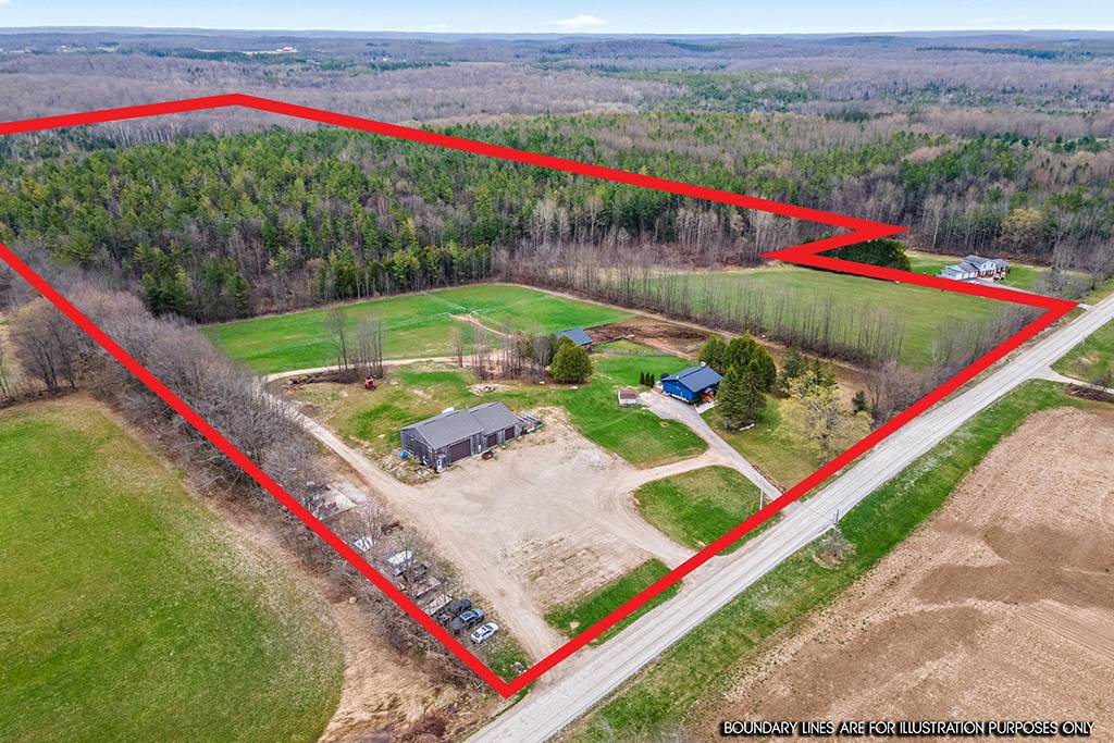 Horse Property for sale.